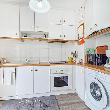 2 Bedroom Gorgeous In * Royan